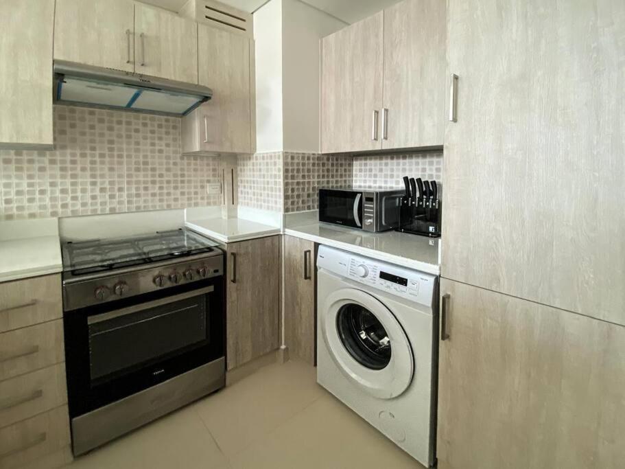 1 Bedroom 65M2, Infinity Pool, West Beach, Noise Insulation 두바이 외부 사진